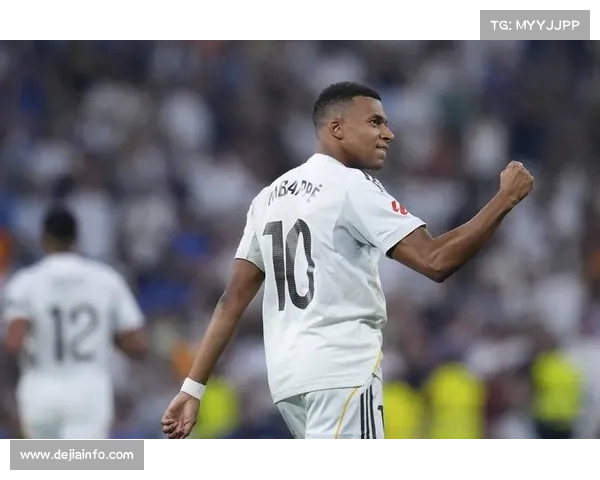 伯纳乌球迷一度嘘声四起，姆巴佩经历沉寂65分钟